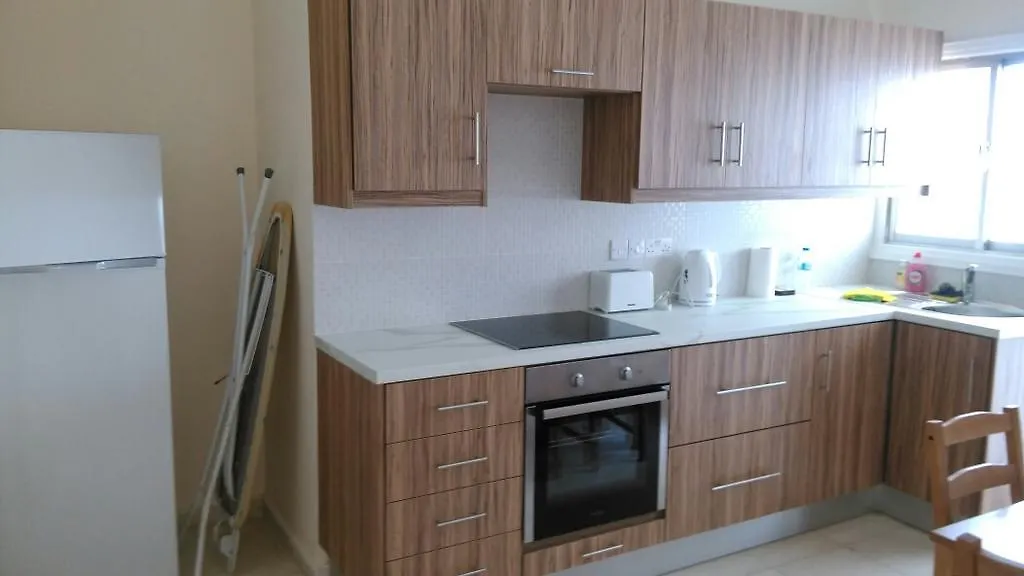 Apartment Modern City Center Apt Larnaca